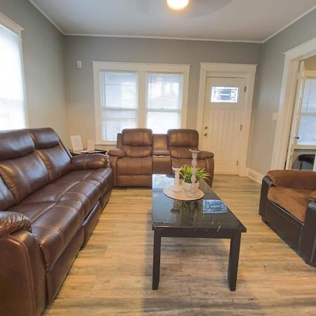 Large 6Br, 2 Bath In Niagara Falls Extérieur photo