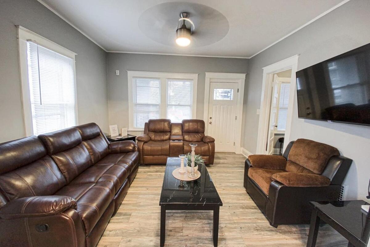 Large 6Br, 2 Bath In Niagara Falls Extérieur photo