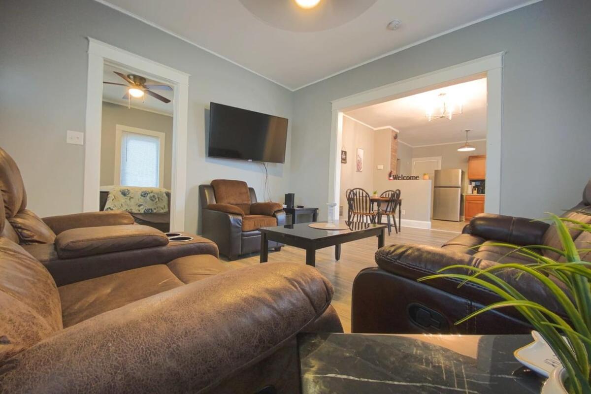 Large 6Br, 2 Bath In Niagara Falls Extérieur photo